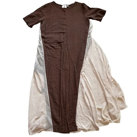 ADEPTT LINEN MAXI DRESS WITH LARGE FRONT POCKETS AND SHEER CHIFFON SIDES MODERN - Picture 3 of 13